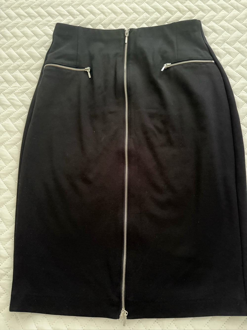 Jennifer Lopez Women’s Pencil skirt